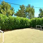 Josipa شقة